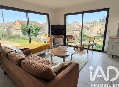 /international/fr/laudun-l-ardoise-languedoc-roussillon-310106685334/