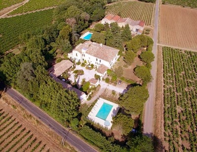 /international/fr/pezenas-languedoc-roussillon-310104117313/