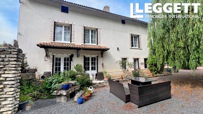 /international/fr/moncontour-brittany-310107469834/