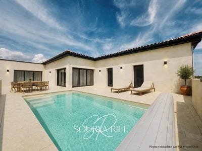 /international/fr/carcassonne-languedoc-roussillon-310107949857/