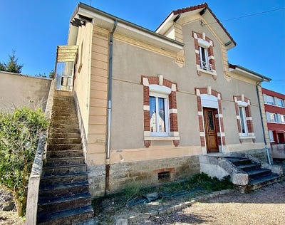 /international/fr/montceau-les-mines-burgundy-310107740154/