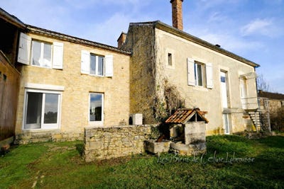 /international/fr/savignac-les-eglises-aquitaine-310105342177/