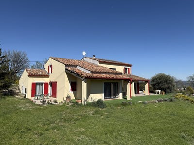 /international/fr/pierrevert-provence-alpes-cote-d-azur-310107295799/