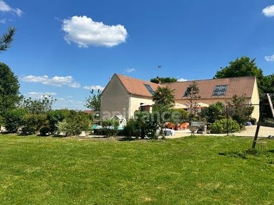 /international/fr/montigny-la-resle-burgundy-310100460538/?lang=zh-tw