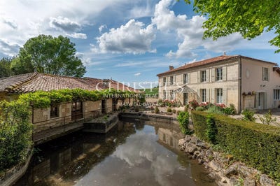 /international/fr/jonzac-charente-310108249712/
