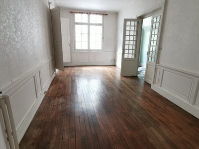 /international/fr/bourgueil-centre-val-de-loire-310103817400/