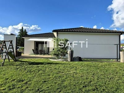 /international/fr/coursac-aquitaine-310108054458/