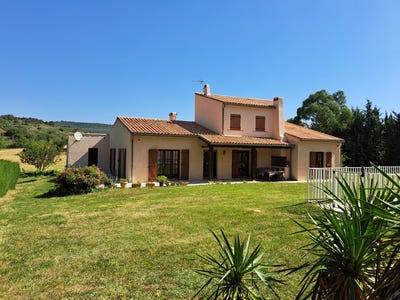 /international/fr/saint-julia-de-bec-languedoc-roussillon-310109112033/?lang=th