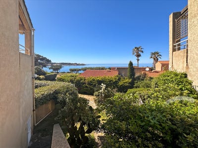 /international/fr/lumio-corsica-310110161464/