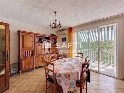 /international/fr/avignon-provence-alpes-cote-d-azur-310110353260/