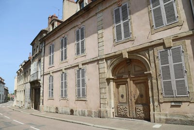 /international/fr/autun-burgundy-310101486658/?lang=zh-cn