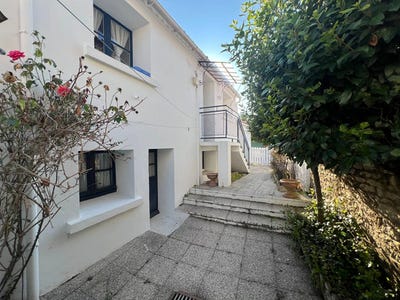 /international/fr/jard-sur-mer-pays-de-la-loire-310101283759/?lang=id