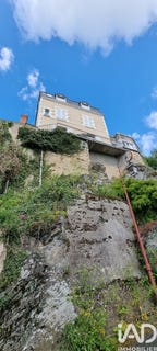 /international/fr/thouars-charente-310105989252/