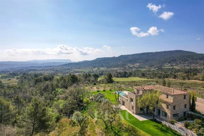 /international/fr/aix-en-provence-provence-alpes-cote-d-azur-310098742957/