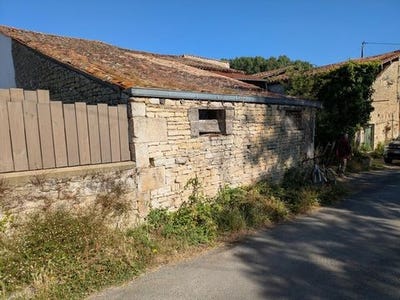 /international/fr/arcais-charente-310100794851/