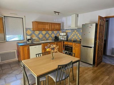 /international/fr/avene-languedoc-roussillon-310100860788/