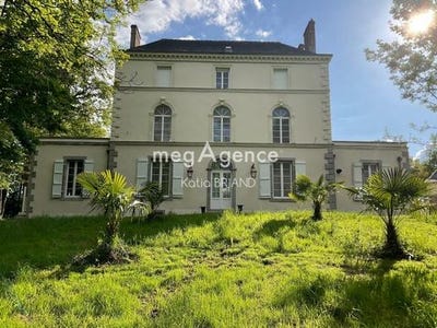 /international/fr/saint-berthevin-pays-de-la-loire-120097026304/