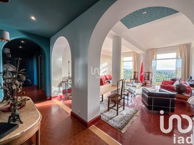 /international/fr/frejus-provence-alpes-cote-d-azur-310096189763/