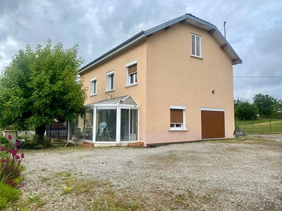 /international/fr/20-route-de-marciat-joudes-burgundy-310100540264/