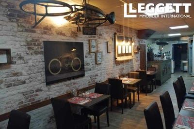 /international/fr/jugon-les-lacs-commune-nouvelle-brittany-310095061486/