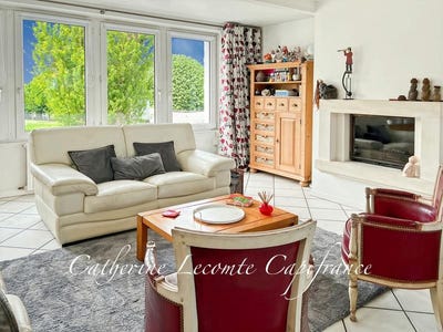 /international/fr/boulogne-sur-mer-calais-310099711377/?lang=id