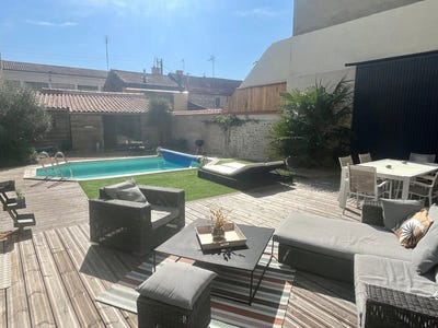 /international/fr/lucon-pays-de-la-loire-310108088610/