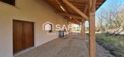 /international/fr/saint-etienne-du-bois-rhone-310106714765/