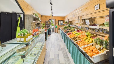 /international/fr/eyragues-provence-alpes-cote-d-azur-310108757687/