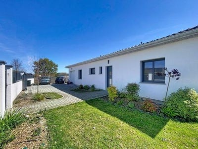 /international/fr/ambares-et-lagrave-aquitaine-310108007294/