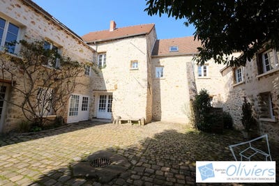 /international/fr/chevreuse-ile-de-france-310105775464/