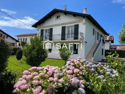 /international/fr/ciboure-aquitaine-310106689723/