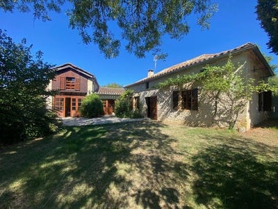 /international/fr/caylus-midi-pyrenees-310110262659/
