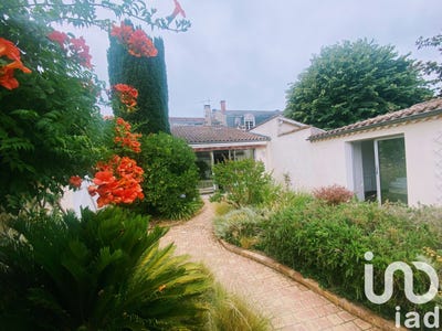 /international/fr/saint-trojan-les-bains-charente-310100732144/?lang=en