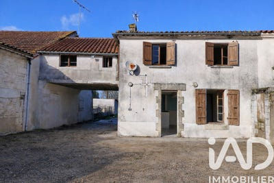 /international/fr/sigogne-charente-310106605258/
