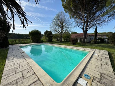 /international/fr/bessac-charente-310107598641/