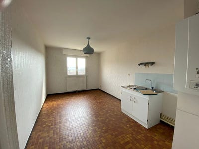 /international/fr/montceau-les-mines-burgundy-310108564863/