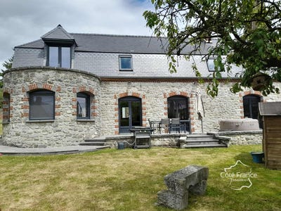 /international/fr/floyon-calais-310107775088/