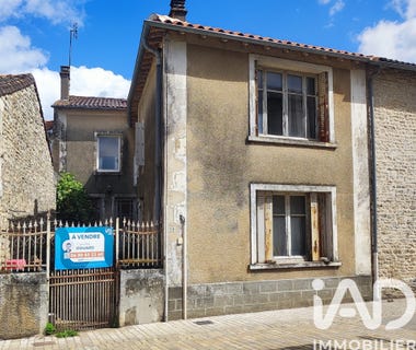 /international/fr/cherveux-charente-310108182590/
