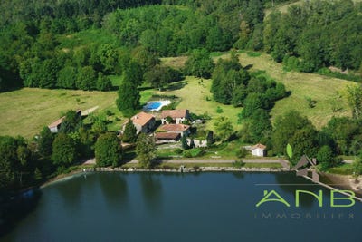 /international/fr/busserolles-aquitaine-310105242592/