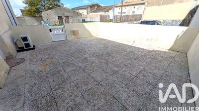 /international/fr/montendre-charente-310106772679/