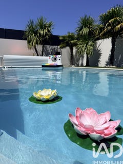 /international/fr/dompierre-sur-mer-charente-310108270290/