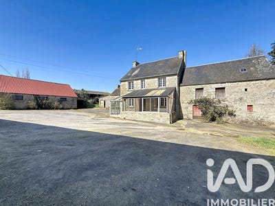 /international/fr/ploeuc-l-hermitage-brittany-310107324898/