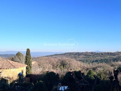 /international/fr/aigueze-languedoc-roussillon-310104508361/