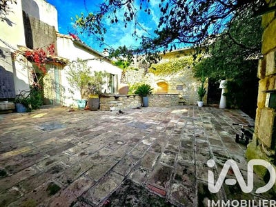 /international/fr/congenies-languedoc-roussillon-310103214141/
