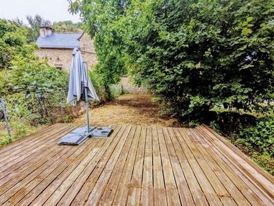 /international/fr/salles-la-source-midi-pyrenees-310101385630/?lang=pt