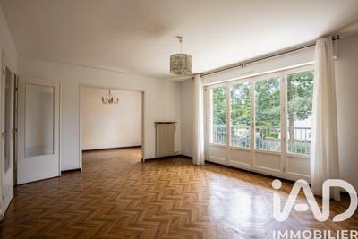 /international/fr/orleans-centre-val-de-loire-310108757577/