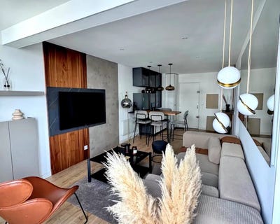 /international/fr/la-grande-motte-centre-val-de-loire-310107837565/