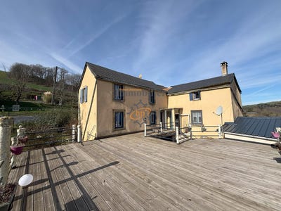 /international/fr/coupiac-midi-pyrenees-310099528392/