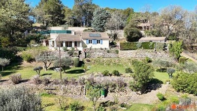 /international/fr/salernes-provence-alpes-cote-d-azur-310107947871/