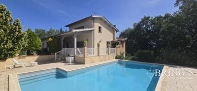 /international/fr/montesquieu-midi-pyrenees-310108595080/